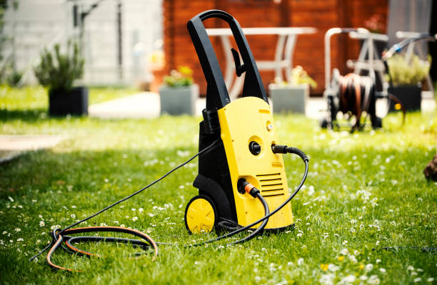 Best Roof Washing  in Holley, NY